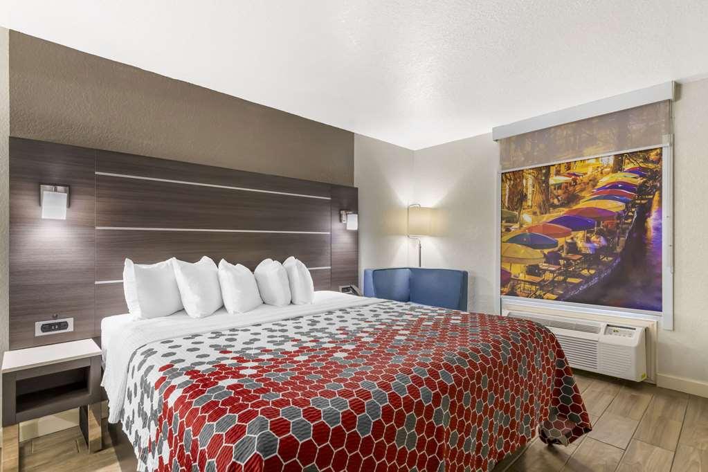 Econo Lodge Inn & Suites Near Lackland Afb San Antonio Oda fotoğraf