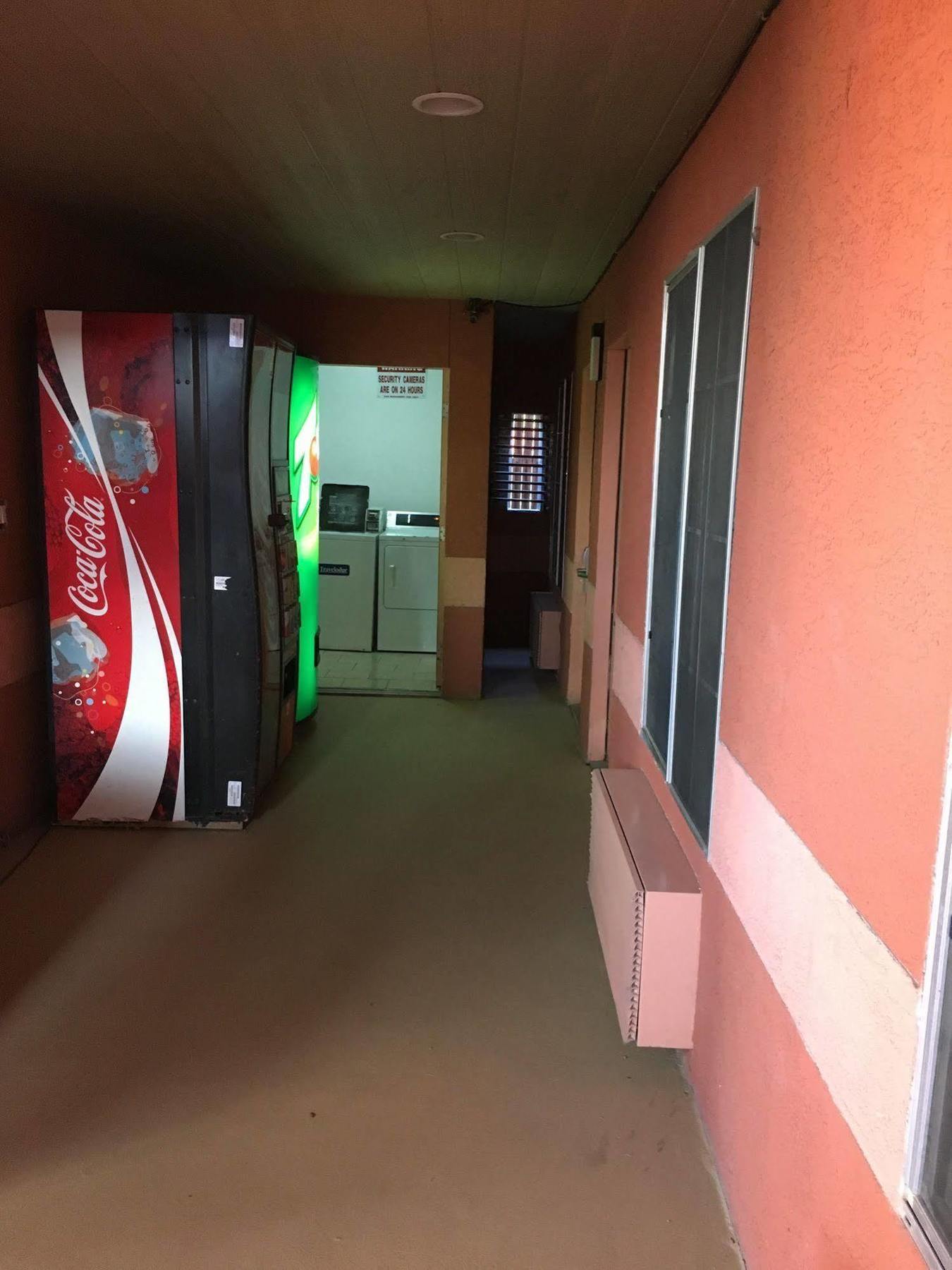 Econo Lodge Inn & Suites Near Lackland Afb San Antonio Dış mekan fotoğraf